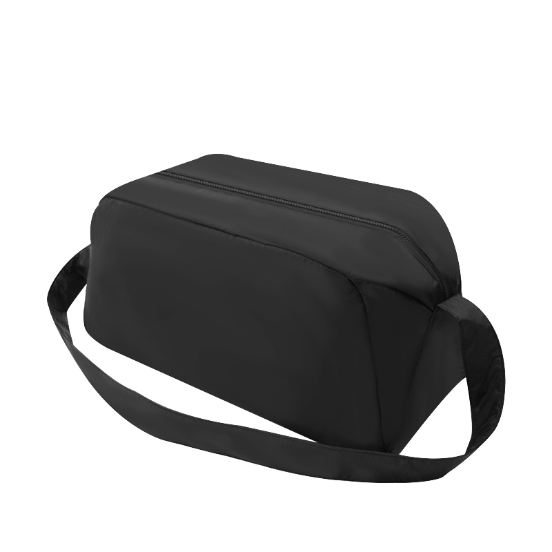 Nylon Metal Zipper Head Sport Crossbody Bag